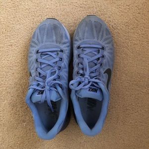 Women’s Nike Lunarglide 7’s size 8